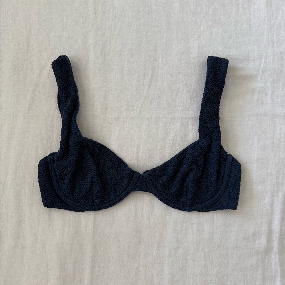 Abercrombie and Fitch Underwire Bikini Top